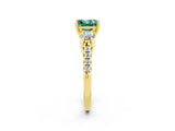 Yellow gold Three-Stone Princess Cut Green Sapphire Pavé Band with Four-Prong Setting_2