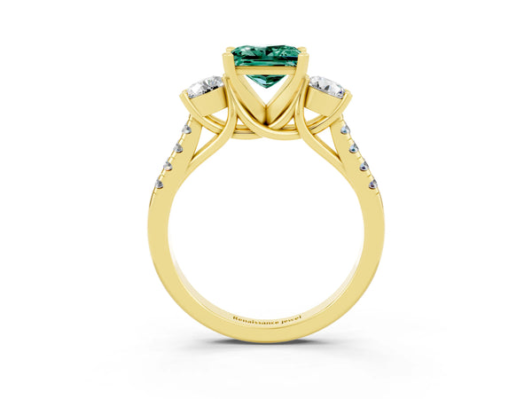 Yellow gold Three-Stone Princess Cut Green Sapphire Pavé Band with Four-Prong Setting