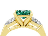 Yellow gold Three-Stone Princess Cut Green Sapphire Ring with Pear Side Stones and Four-Prong Setting_4