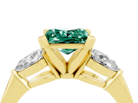 Yellow gold Three-Stone Princess Cut Green Sapphire Ring with Pear Side Stones and Four-Prong Setting_4