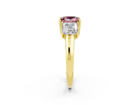 Yellow gold Three-Stone Princess Cut Morganite Engagement Ring with Prong Setting_2