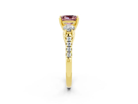 Yellow gold Three-Stone Princess Cut Morganite Pavé Band with Four-Prong Setting_2