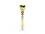 Yellow gold Three-Stone Princess Cut Peridot Pavé Band with Four-Prong Setting_2