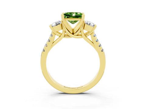 Yellow gold Three-Stone Princess Cut Peridot Pavé Band with Four-Prong Setting_3
