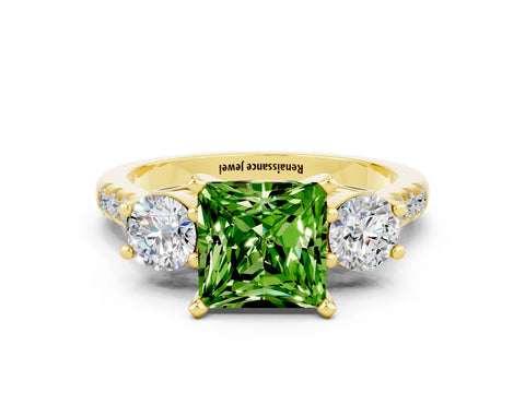 Yellow gold Three-Stone Princess Cut Peridot Pavé Band with Four-Prong Setting