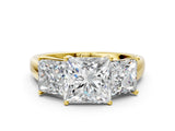Yellow gold Three-Stone Princess Cut Solitaire Ring with Classic Prong Setting_3