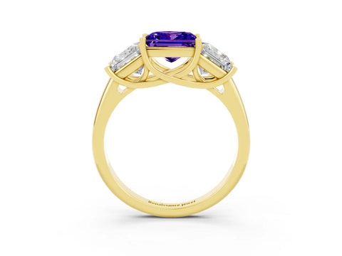 Yellow gold Three-Stone Princess Cut Tanzanite Engagement Ring with Prong Setting_3