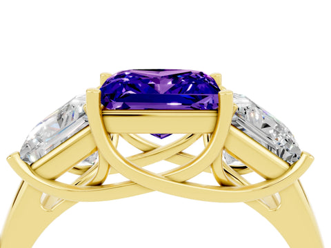 Yellow gold Three-Stone Princess Cut Tanzanite Engagement Ring with Prong Setting_4