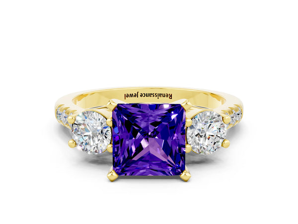 Yellow gold Three-Stone Princess Cut Tanzanite Pavé Band with Four-Prong Setting