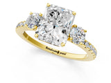 Yellow gold Three-Stone Radiant Cut Cut Diamond Pavé Band with Prong Setting_40