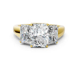 Yellow gold Three-Stone Radiant Cut Cut Solitaire Ring with Classic Prong Setting_3