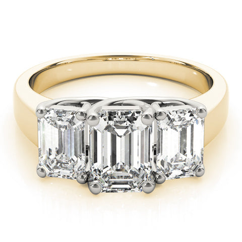 Yellow gold Three-Stone Radiant Cut Diamond Ring with Prong Setting and Classic Band 2