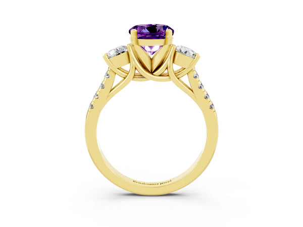 Yellow gold Three-Stone Round Cut Amethyst Pavé Band with Four-Prong Setting