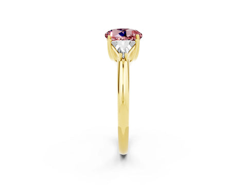 Yellow gold Three-Stone Round Cut Cut Diamond Ring with Trillion Side Stones and Four-Prong Setting_2