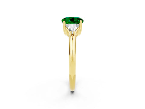 Yellow gold Three-Stone Round Cut Cut Diamond Ring with Trillion Side Stones and Four-Prong Setting_2