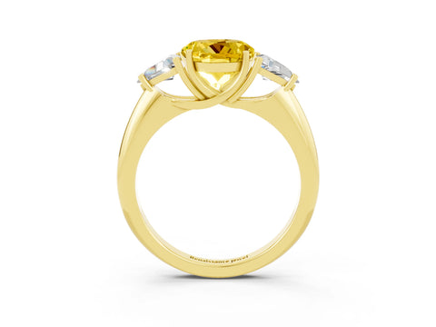 Yellow gold Three-Stone Round Cut Cut Diamond Ring with Trillion Side Stones and Four-Prong Setting_3