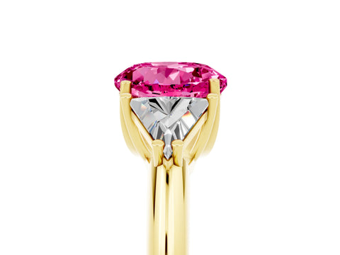 Yellow gold Three-Stone Round Cut Cut Diamond Ring with Trillion Side Stones and Four-Prong Setting_5