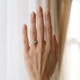 Yellow gold Three-Stone Round Cut Diamond Engagement Ring with Split Shank and Prong Setting_12