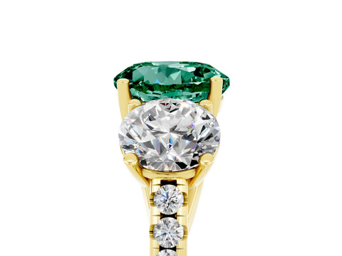 Yellow gold Three-Stone Round Cut Green Sapphire Ring with Pavé Band and Prong Setting_18