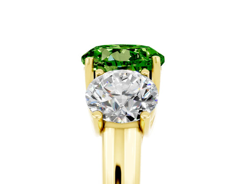 Yellow gold Three-Stone Round Cut Peridot Engagement Ring with Prong Setting_5