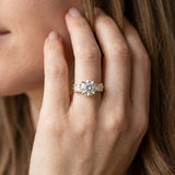 Yellow gold Three-Stone Round Cut Tension Band Ring with Four-Prong Setting_8