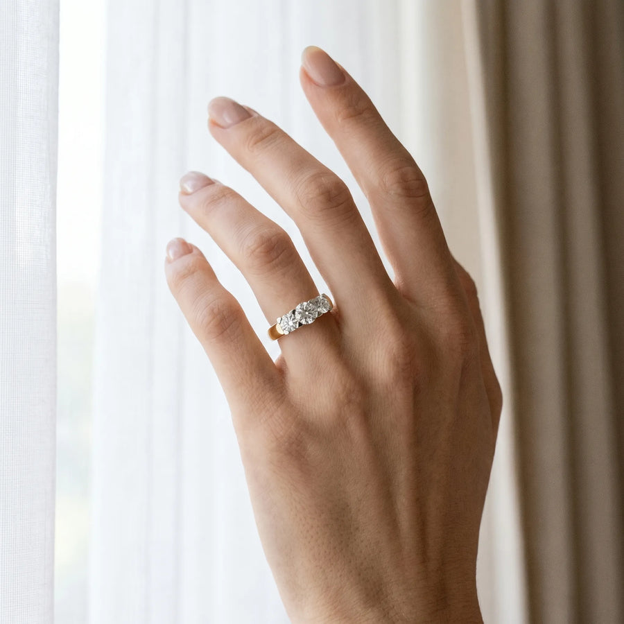 Yellow gold Three-Stone Round Diamond Classic Band with Prong Setting