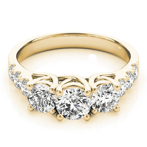 Yellow gold Three-Stone Round Diamond Pavé Band with Prong Setting 1