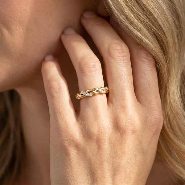 Yellow gold Twisted Pavé Round Diamond Eternity Band