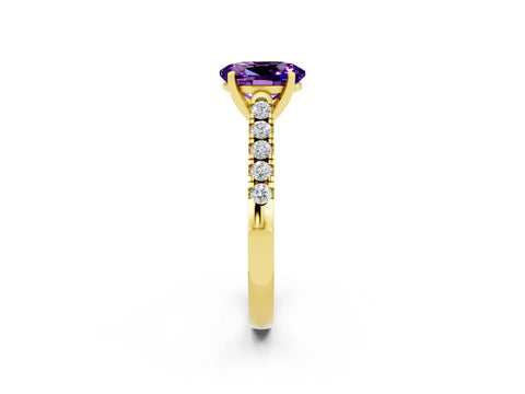 Yellow gold {shape_name} Amethyst Solitaire Ring with Pavé Band and Four-Prong Setting_2