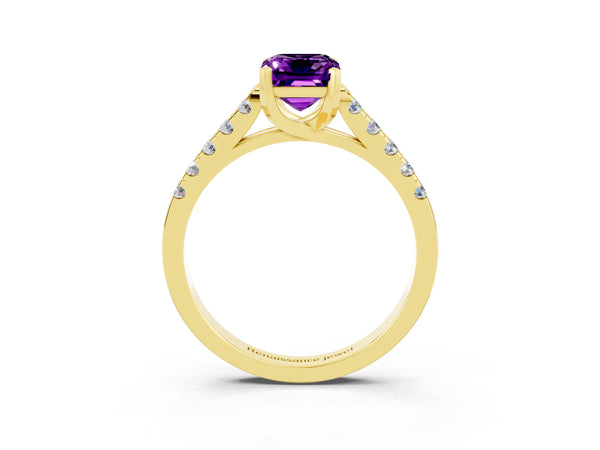 Yellow gold Emerald Cut Amethyst Pavé Band Solitaire Ring with Prong Setting