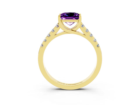 Yellow gold {shape_name} Amethyst Solitaire Ring with Pavé Band and Four-Prong Setting_3