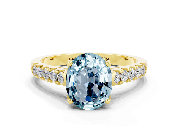 Yellow gold Oval Cut Aquamarine Pavé Band Solitaire Ring with Prong Setting