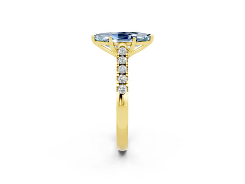 Yellow gold {shape_name} Aquamarine Solitaire Ring with Pavé Band and Four-Prong Setting_2