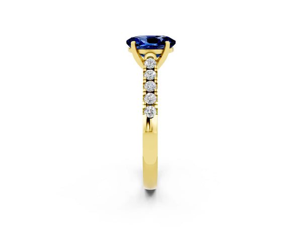 Yellow gold Oval Cut Blue Sapphire Pavé Band Solitaire Ring with Prong Setting