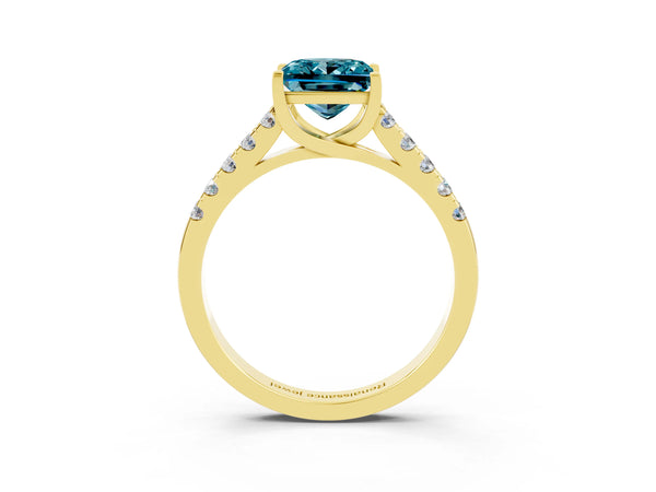 Yellow gold Princess Cut Blue Topaz Pavé Band Solitaire Ring with Prong Setting