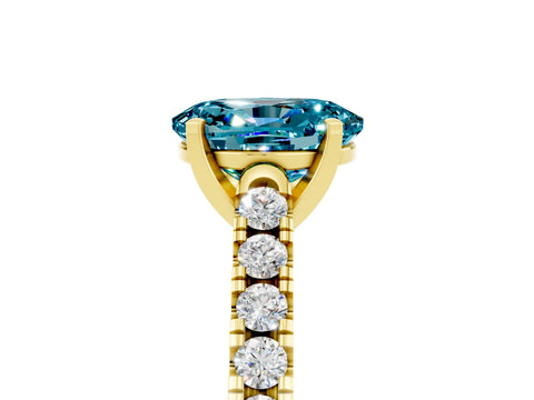 Yellow gold {shape_name} Blue Topaz Solitaire Ring with Pavé Band and Four-Prong Setting_5
