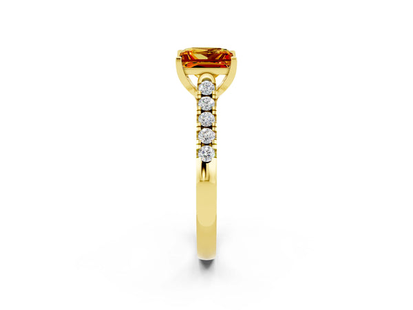 Yellow gold Princess Cut Citrine Pavé Band Solitaire Ring with Prong Setting