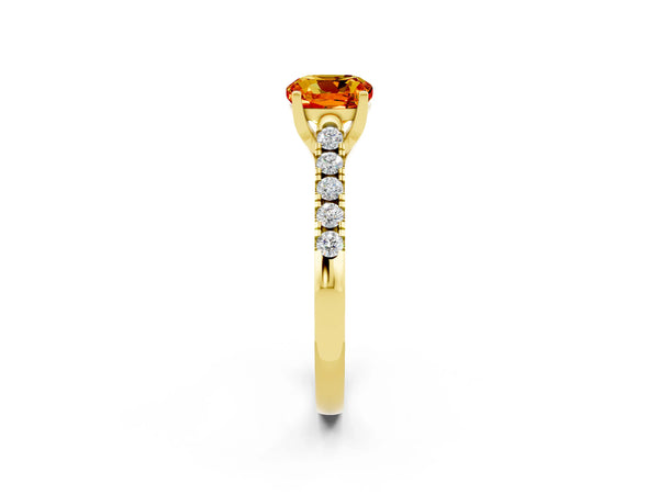 Yellow gold Cushion Cut Citrine Pavé Band Solitaire Ring with Prong Setting