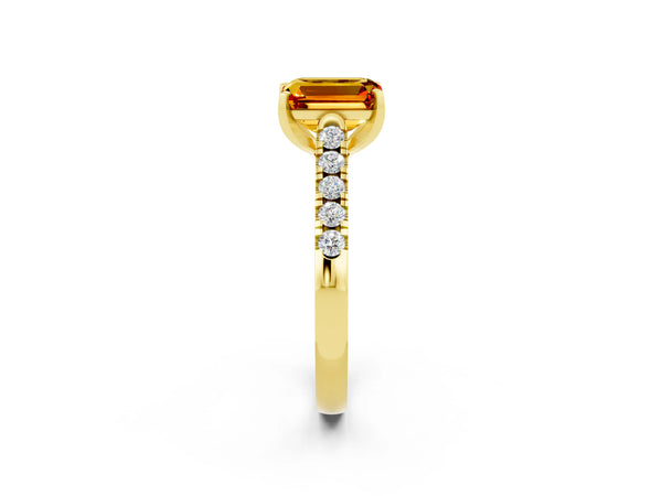 Yellow gold Emerald Cut Citrine Pavé Band Solitaire Ring with Prong Setting