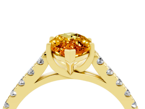 Yellow gold {shape_name} Citrine Solitaire Ring with Pavé Band and Four-Prong Setting_4