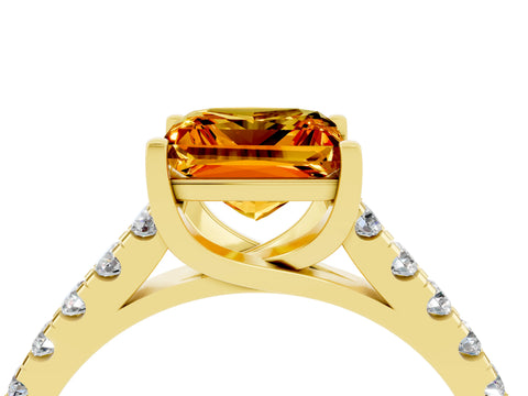 Yellow gold {shape_name} Citrine Solitaire Ring with Pavé Band and Four-Prong Setting_4