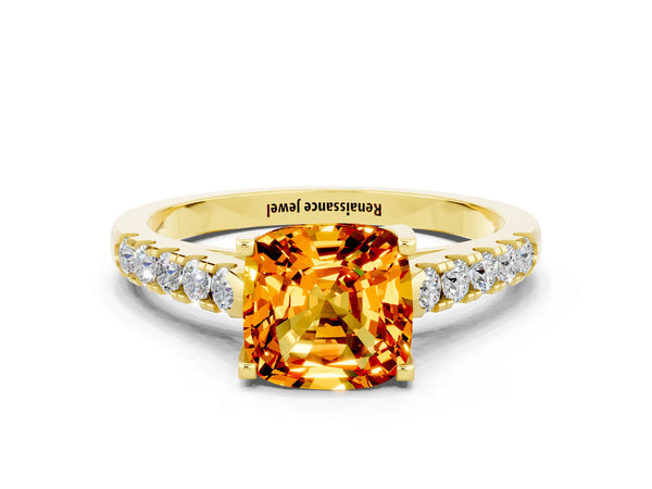 Yellow gold Cushion Cut Citrine Pavé Band Solitaire Ring with Prong Setting