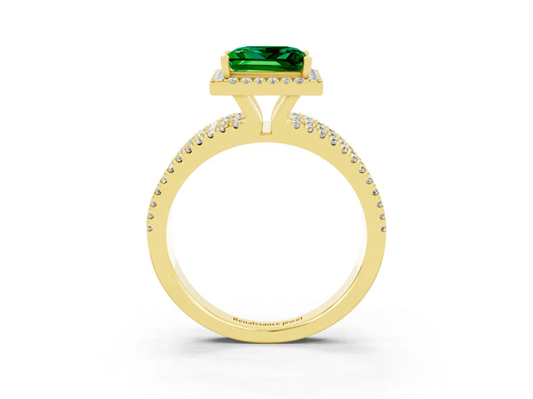 Yellow gold Princess Cut Emerald Halo Engagement Ring with Split Shank and Four-Prong Setting