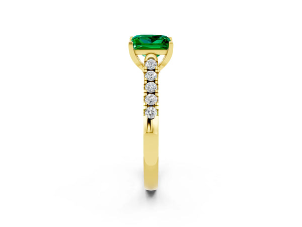 Yellow gold Princess Cut Emerald Pavé Band Solitaire Ring with Prong Setting