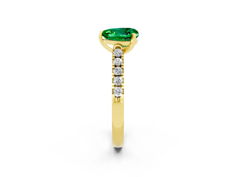 Yellow gold {shape_name} Emerald Solitaire Ring with Pavé Band and Four-Prong Setting_2