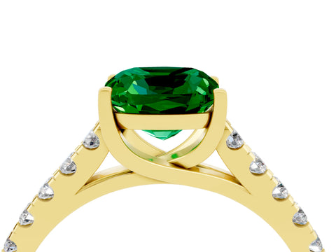 Yellow gold {shape_name} Emerald Solitaire Ring with Pavé Band and Four-Prong Setting_4