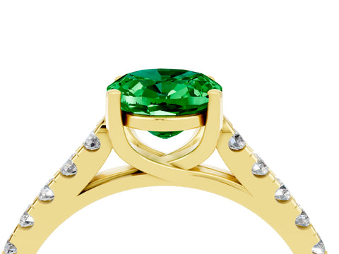 Yellow gold {shape_name} Emerald Solitaire Ring with Pavé Band and Four-Prong Setting_4