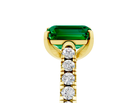 Yellow gold {shape_name} Emerald Solitaire Ring with Pavé Band and Four-Prong Setting_5