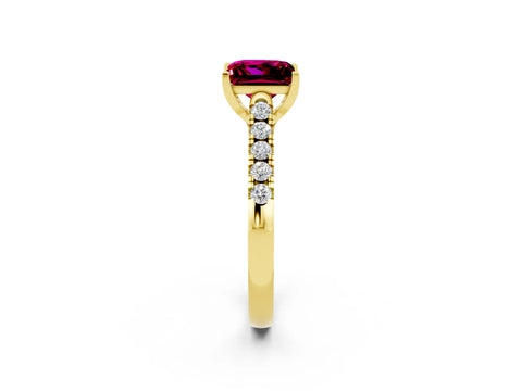Yellow gold {shape_name} Garnet Solitaire Ring with Pavé Band and Four-Prong Setting_2