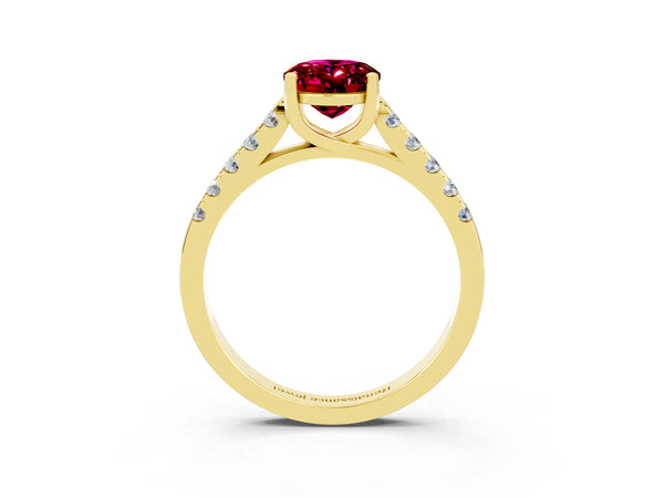 Yellow gold Oval Cut Garnet Pavé Band Solitaire Ring with Prong Setting